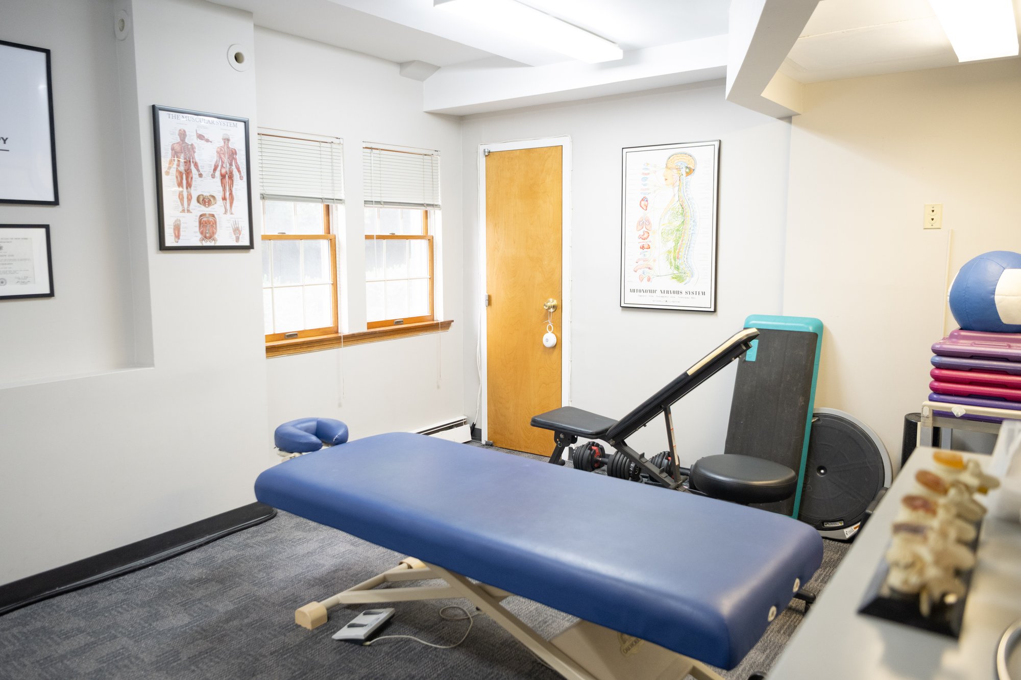 Private one-on-one treatment room at Zeiss Physical Therapy in Somers, NY